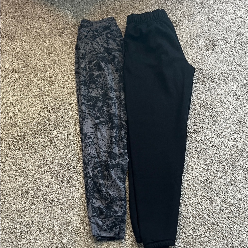 Women’s Black and Patterned Joggers